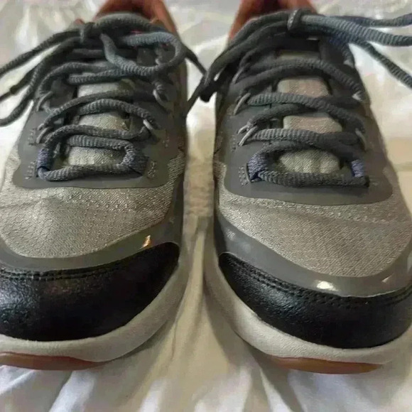 Women’s Cobb Hill Skylar M Lace Waterproof Sneakers– Grey 7.5 - Picture 4 of 9